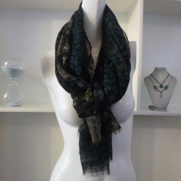 GAP LONG SHEER SILKY WOOL SCARF w/BONUS GIFT - Picture 8 of 15